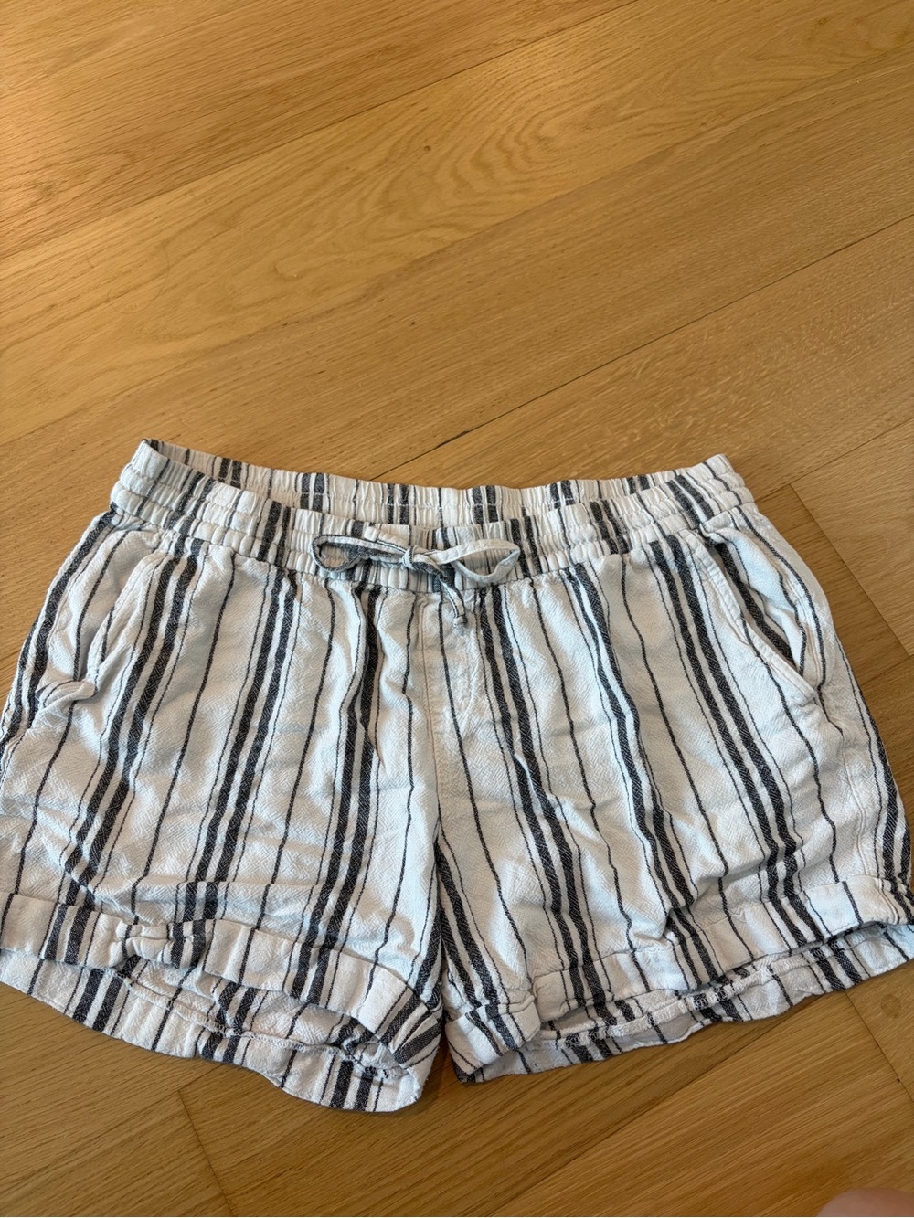 Old Navy Striped Linen Shorts